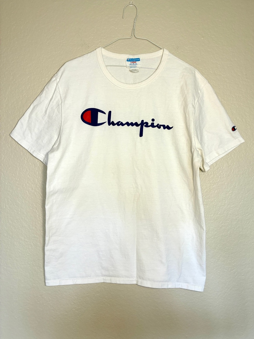 Champion 100% Cotton Men's Large White Logo Embroidered Crewneck T-Shirt Casual